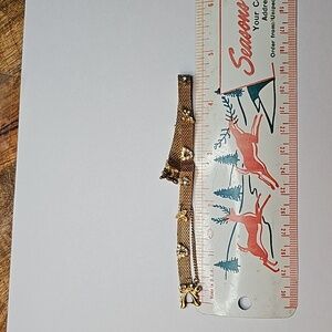 Vintage gold bracelet heart flower